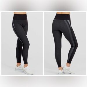 NWT Spanx Seamless Track Stripe Leggings, Size S/P